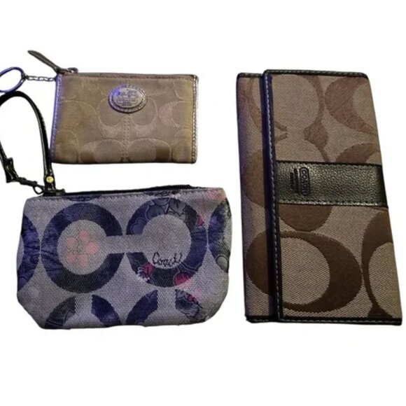 Coach Bundle Set of 3 Wallets, Coin case and Key/coin case - Picture 1 of 10
